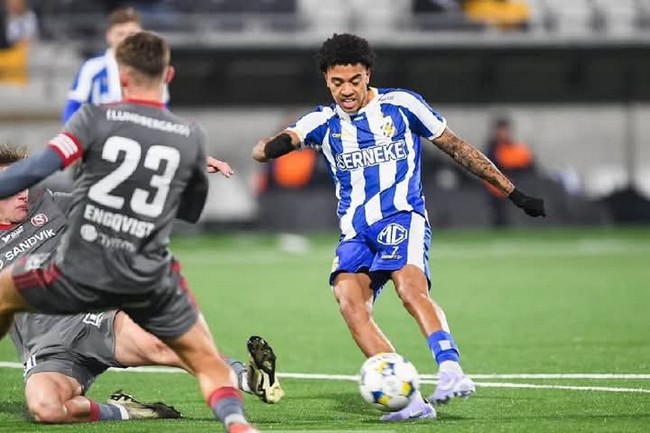 IFK Göteborg enchaîne, Sébastien Clemmensen marque