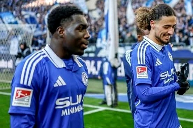 Ligue 2 : Bastia (Gustave Akueson) s’impose à Guingamp et garde espoir