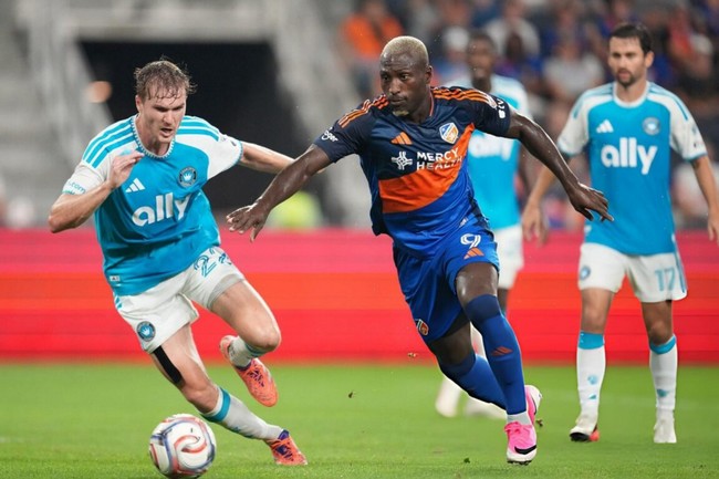 MLS : Kevin Denkey brise sa disette avec un doublé
